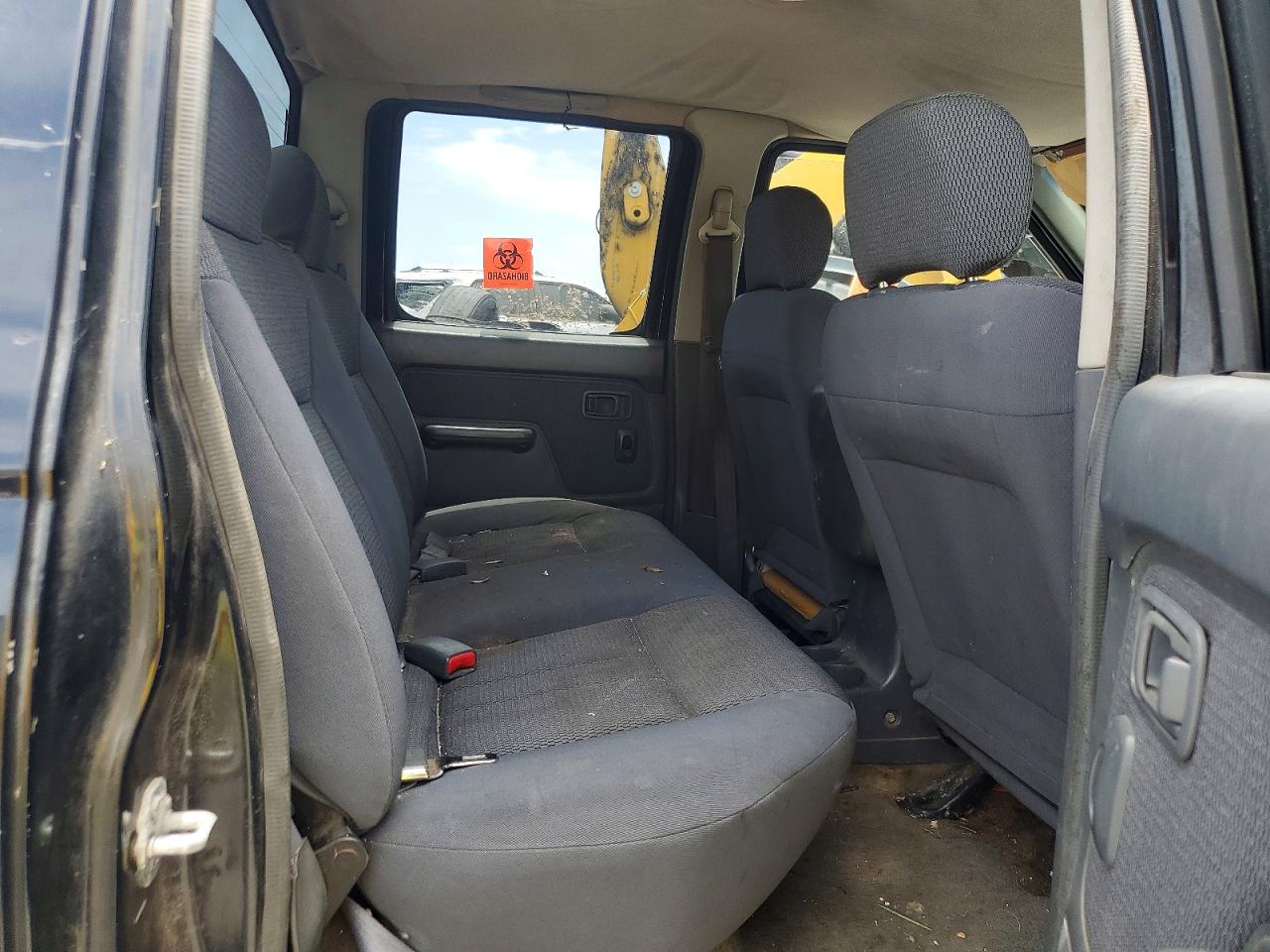 Nissan Frontier Xe