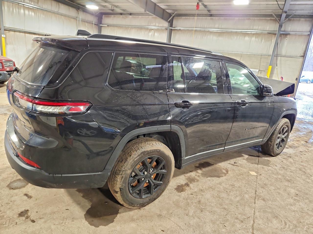 Jeep Cherokee L Laredo