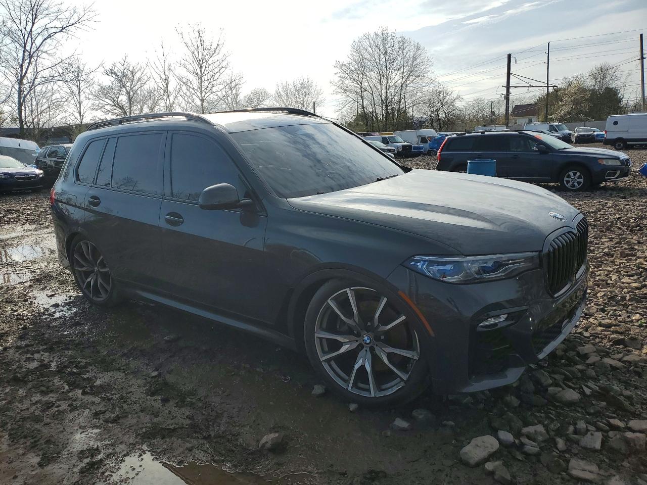 BMW X Series M50i