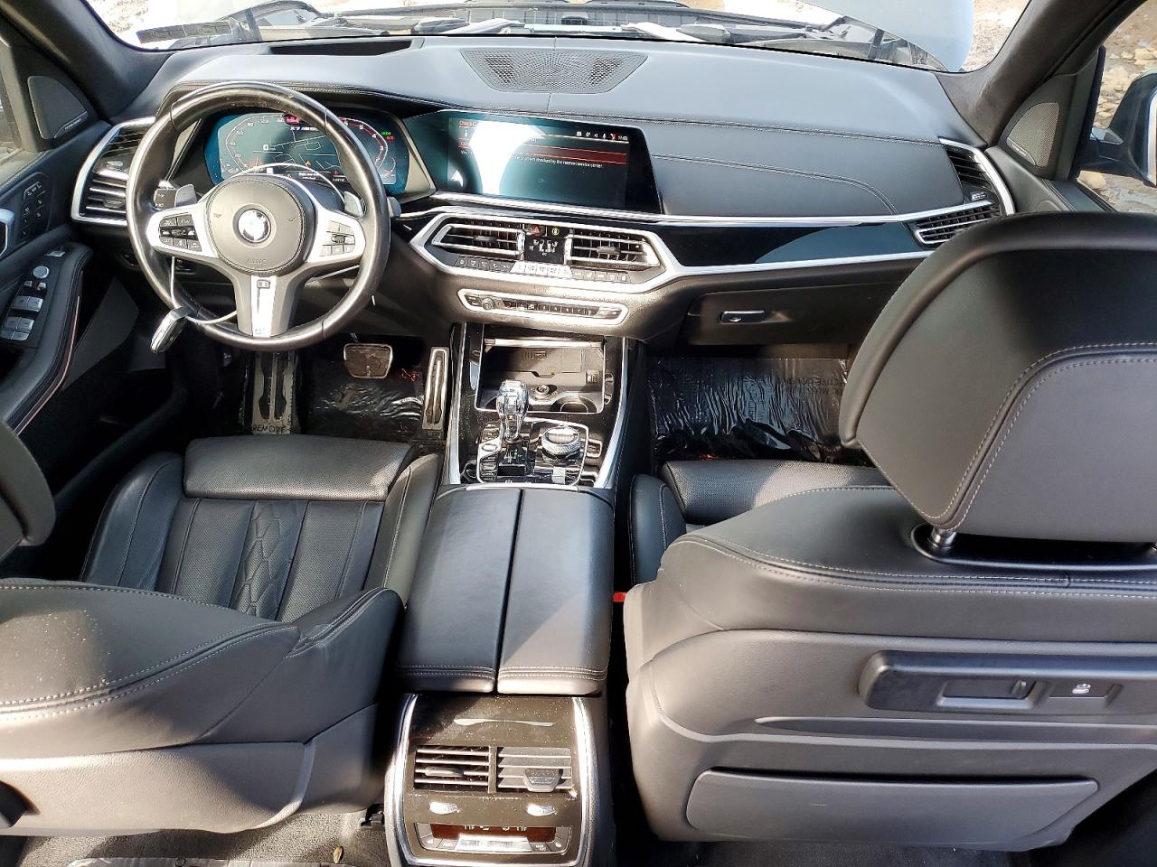 BMW X Series M50i