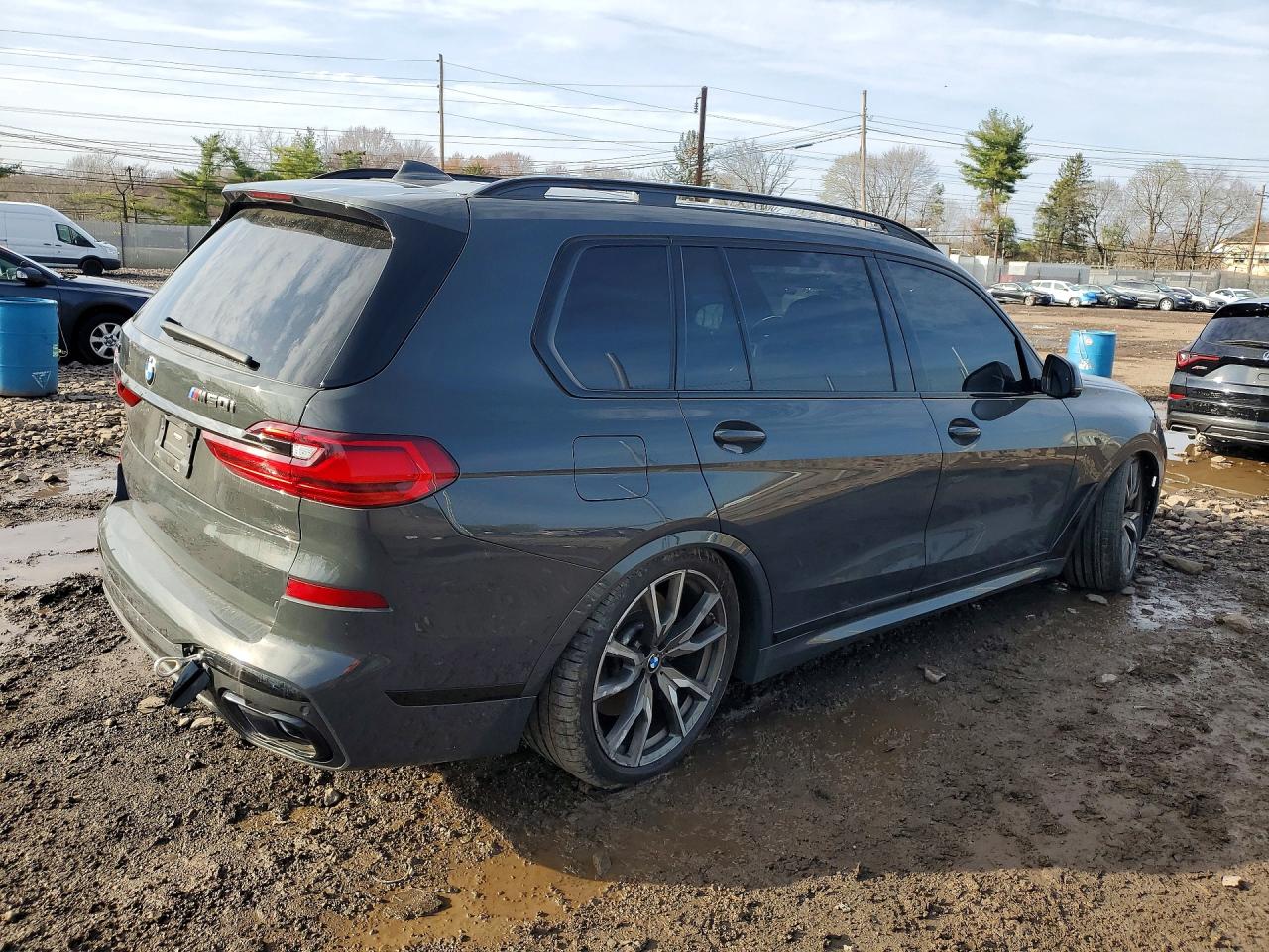 BMW X Series M50i