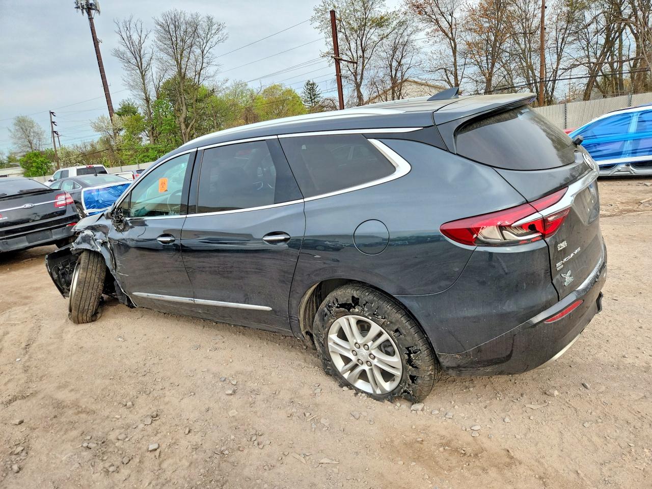 Buick Enclave Essence