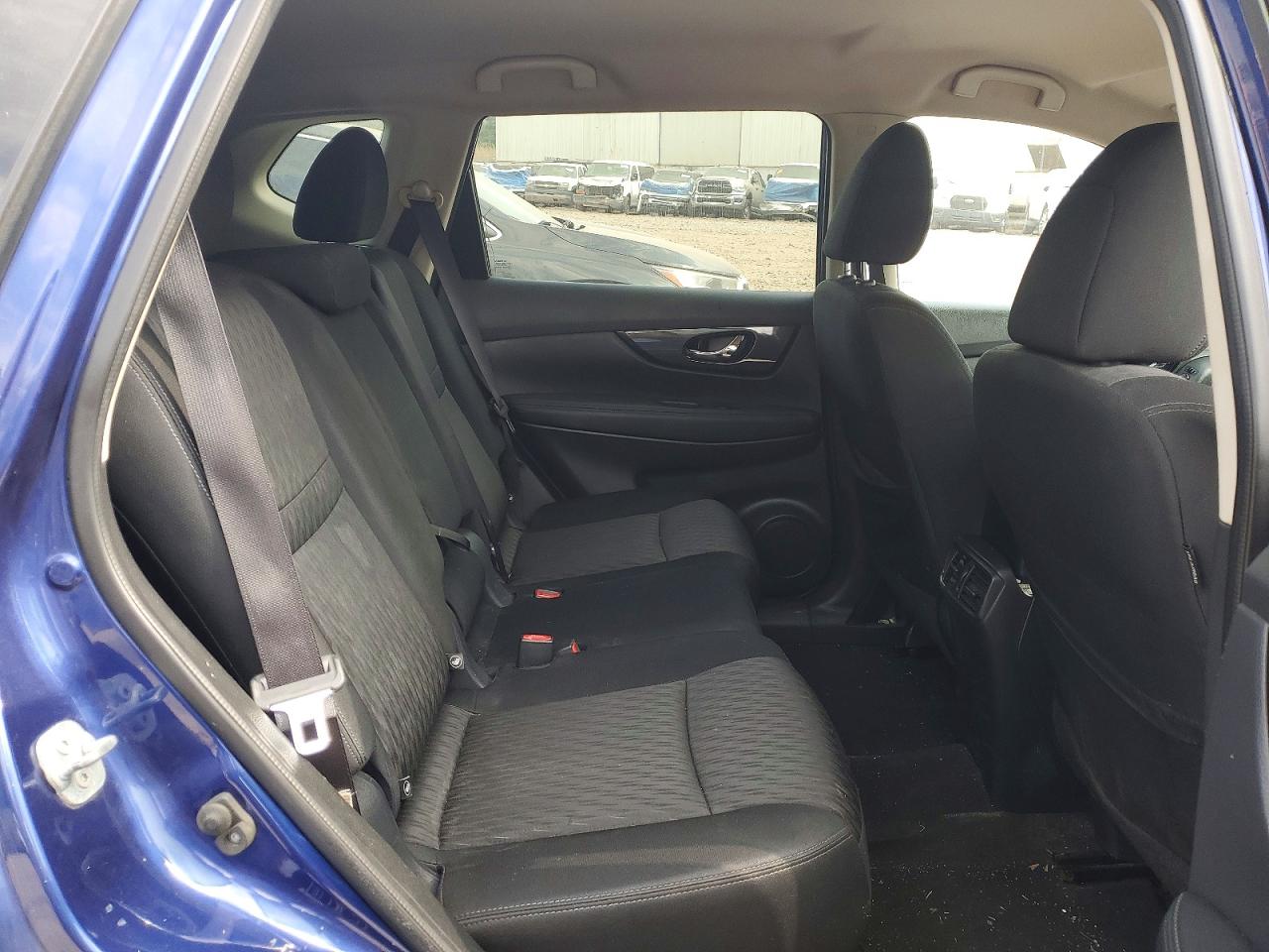 Nissan Rogue Sv
