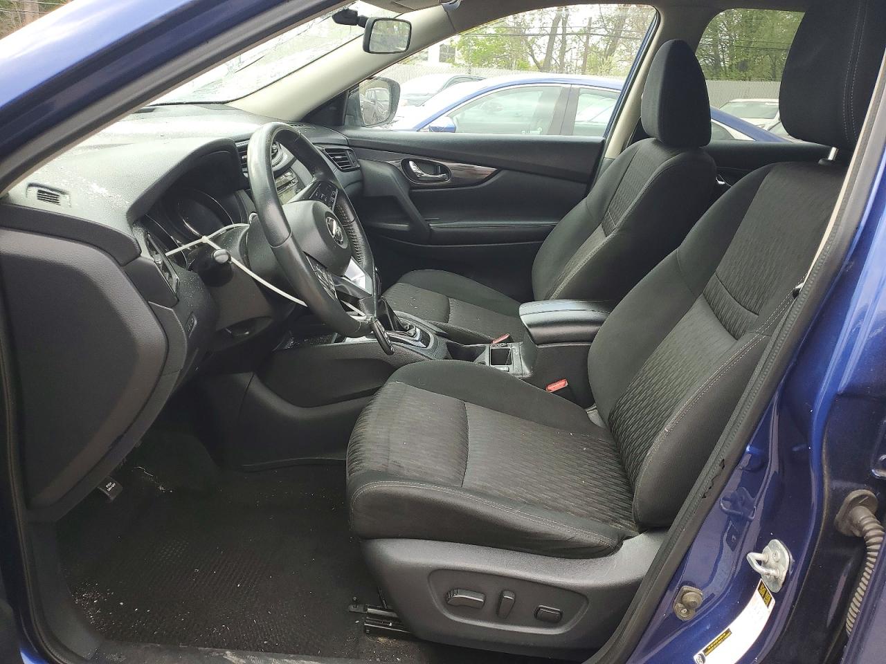 Nissan Rogue Sv