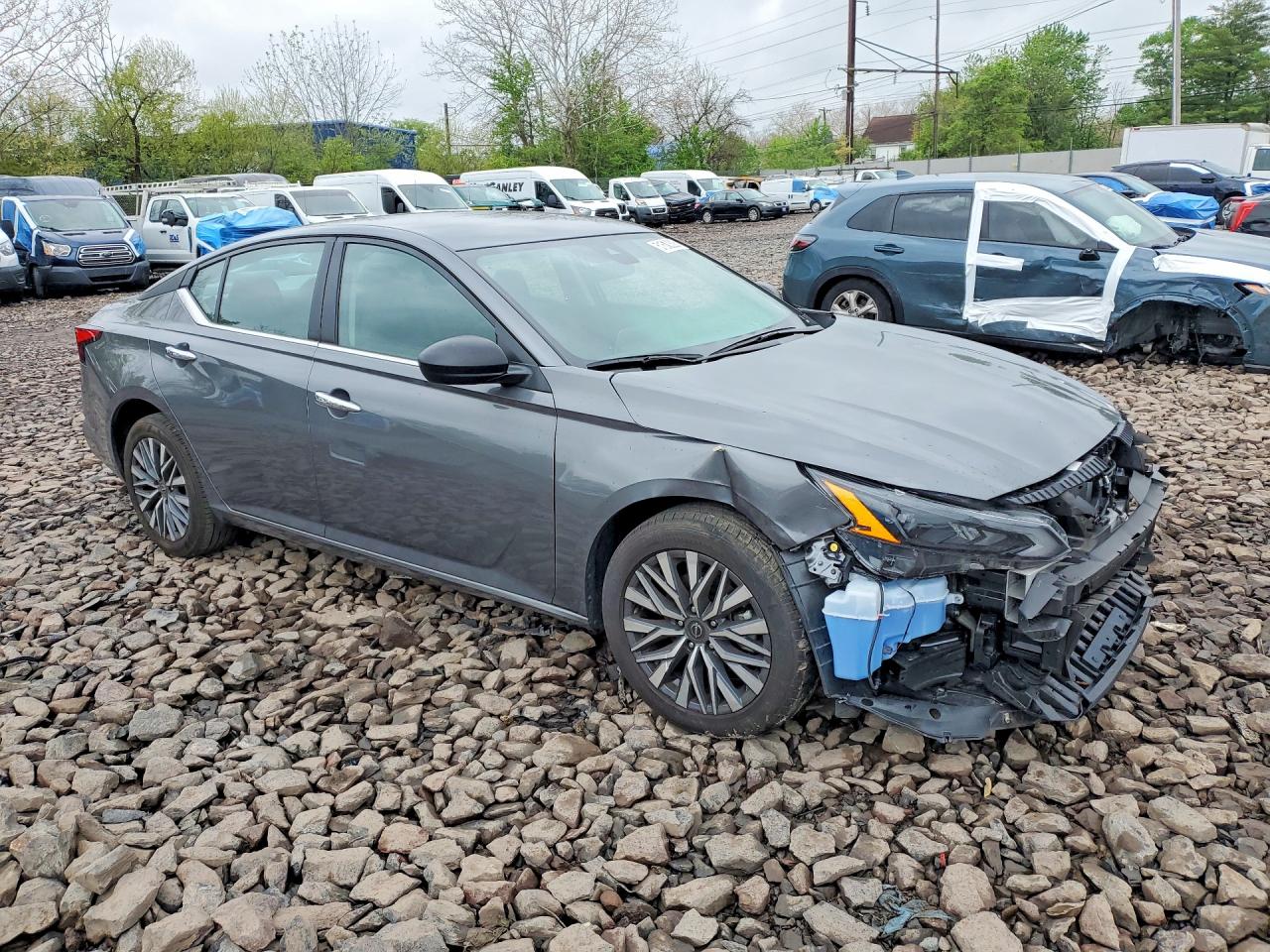Nissan Altima Sv