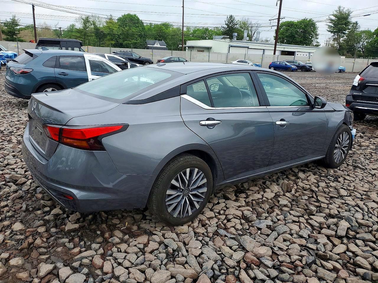 Nissan Altima Sv