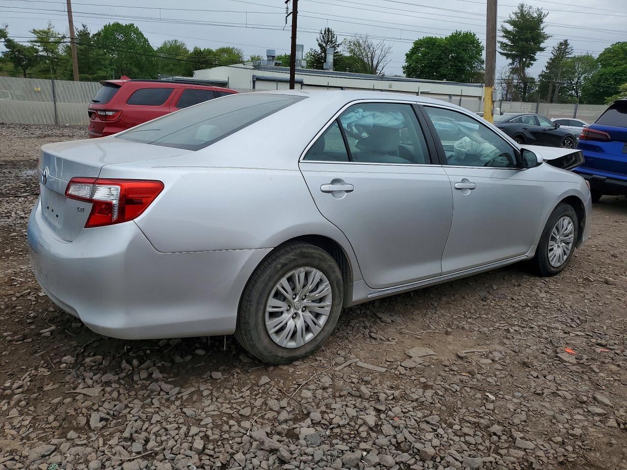 Toyota Camry L