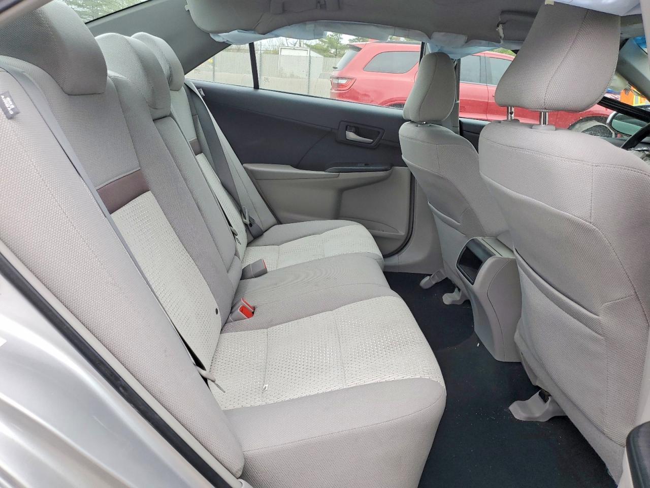 Toyota Camry L