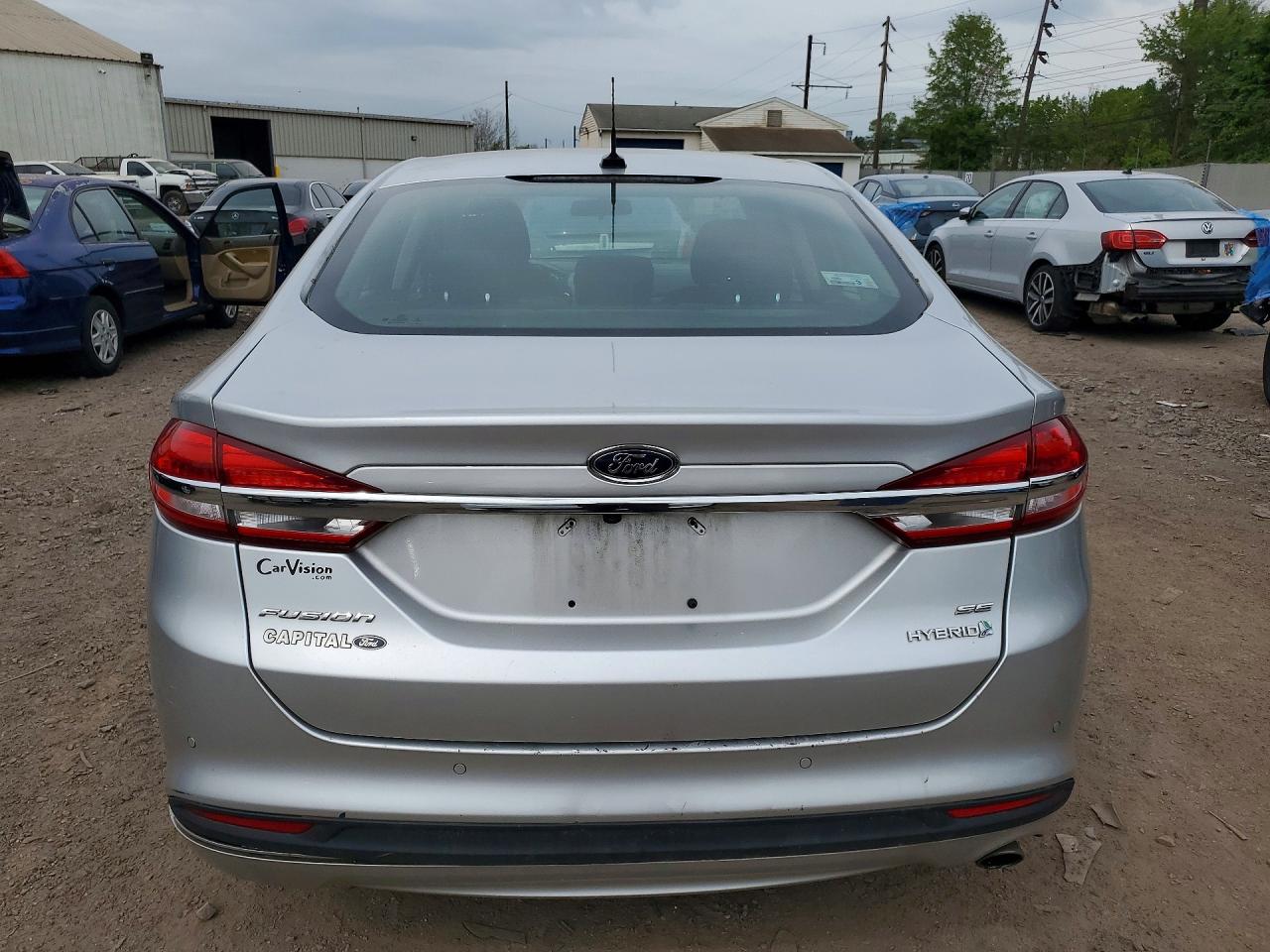 Ford Fusion Se Hybrid