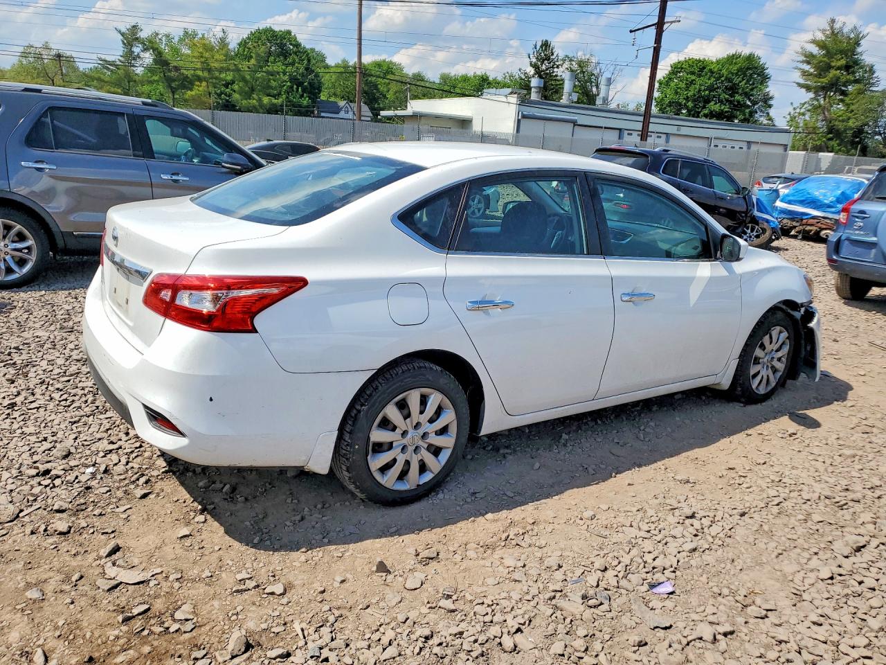 Nissan Sentra S