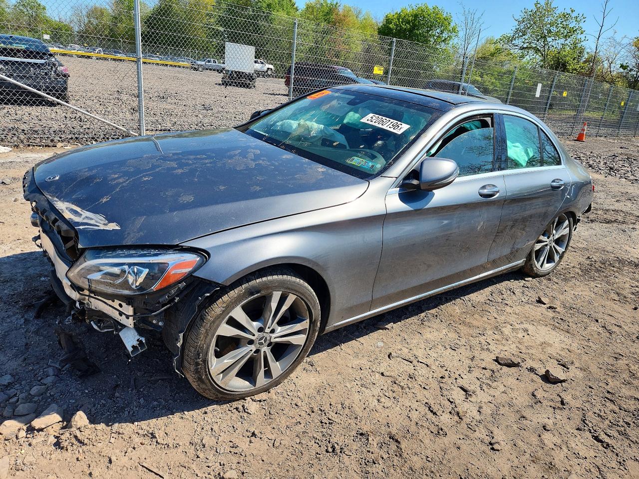 Salvage Mercedes-Benz C-Class Image