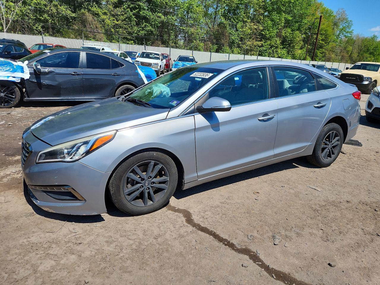 Salvage Hyundai SONATA Image