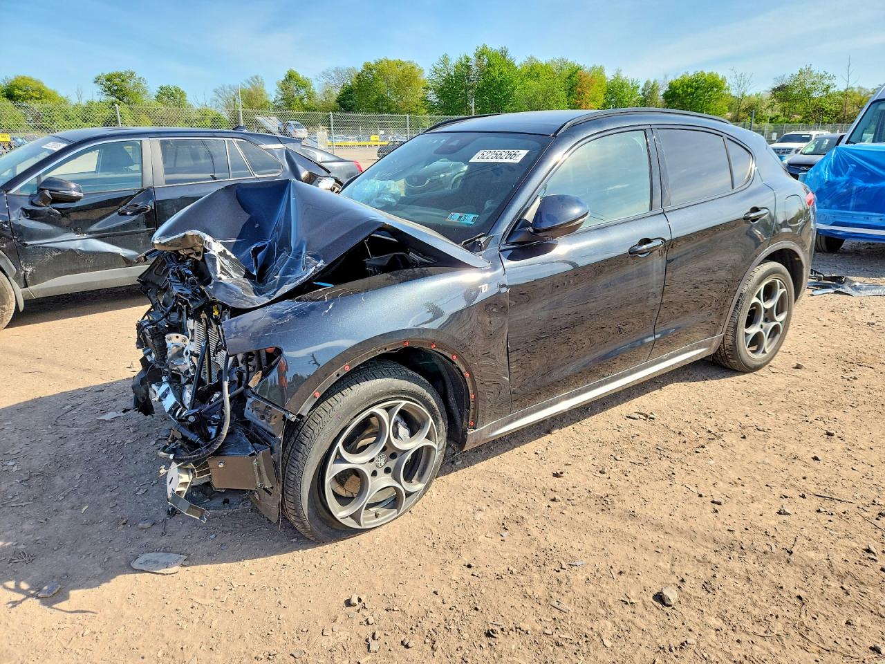 Salvage Alfa Romeo Stelvio Image