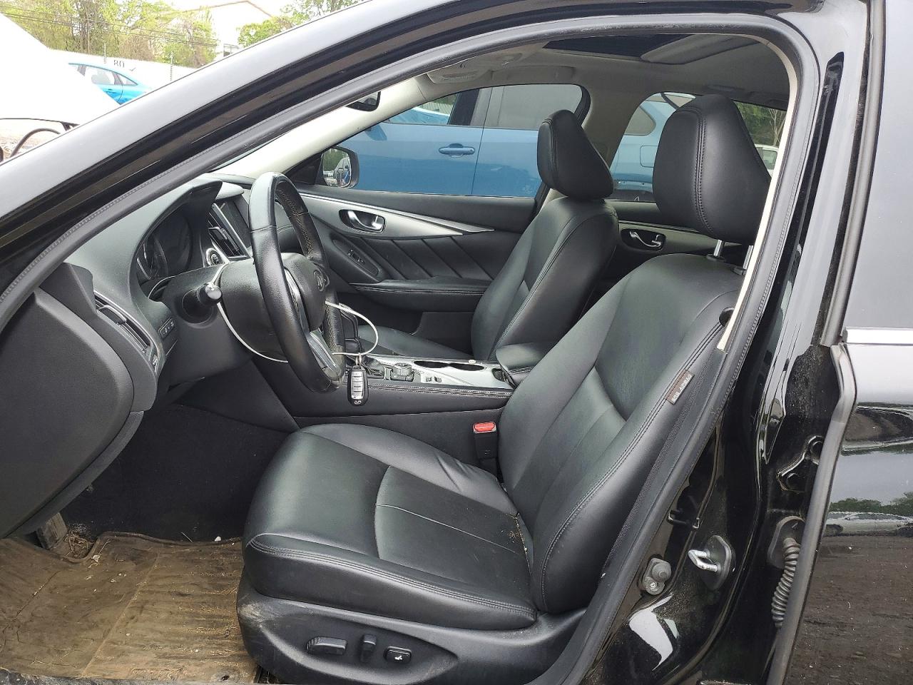 INFINITI Q50 3.0t Luxe