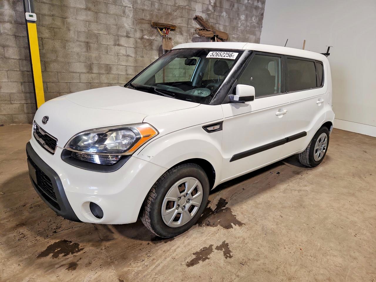 Salvage Kia Soul Image