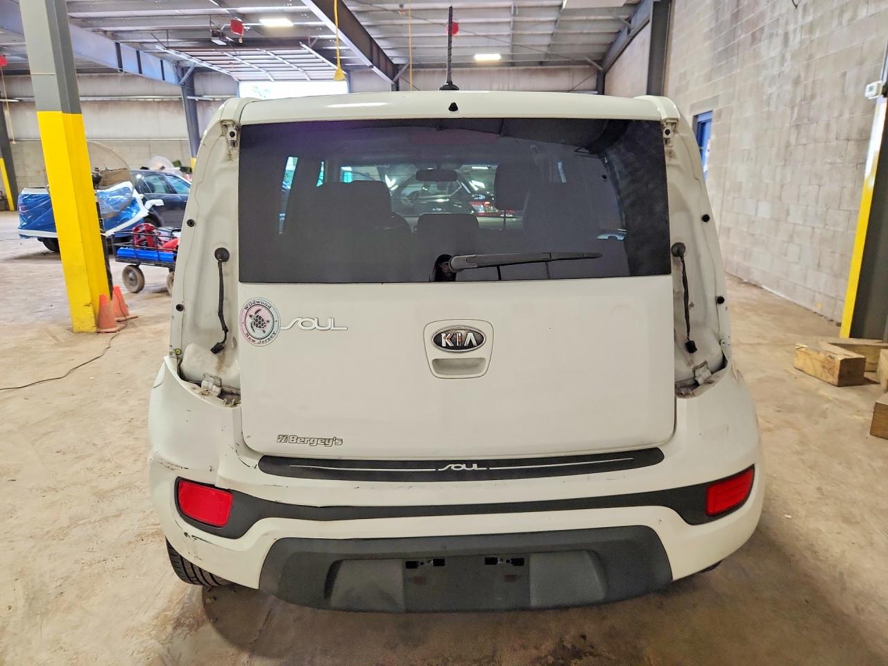 Kia Soul Base