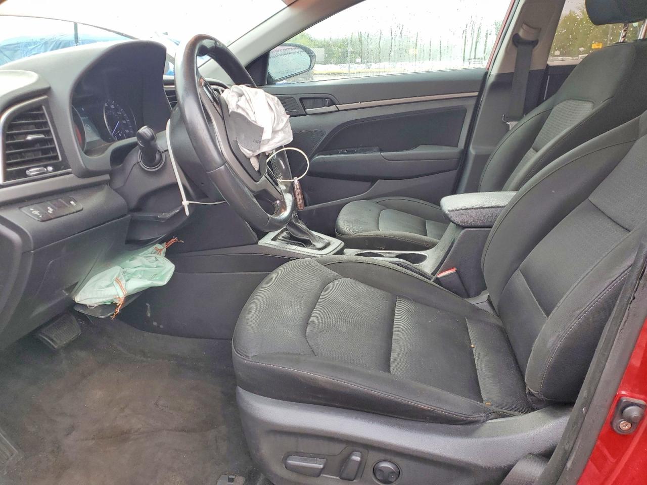 Hyundai ELANTRA Value Edition
