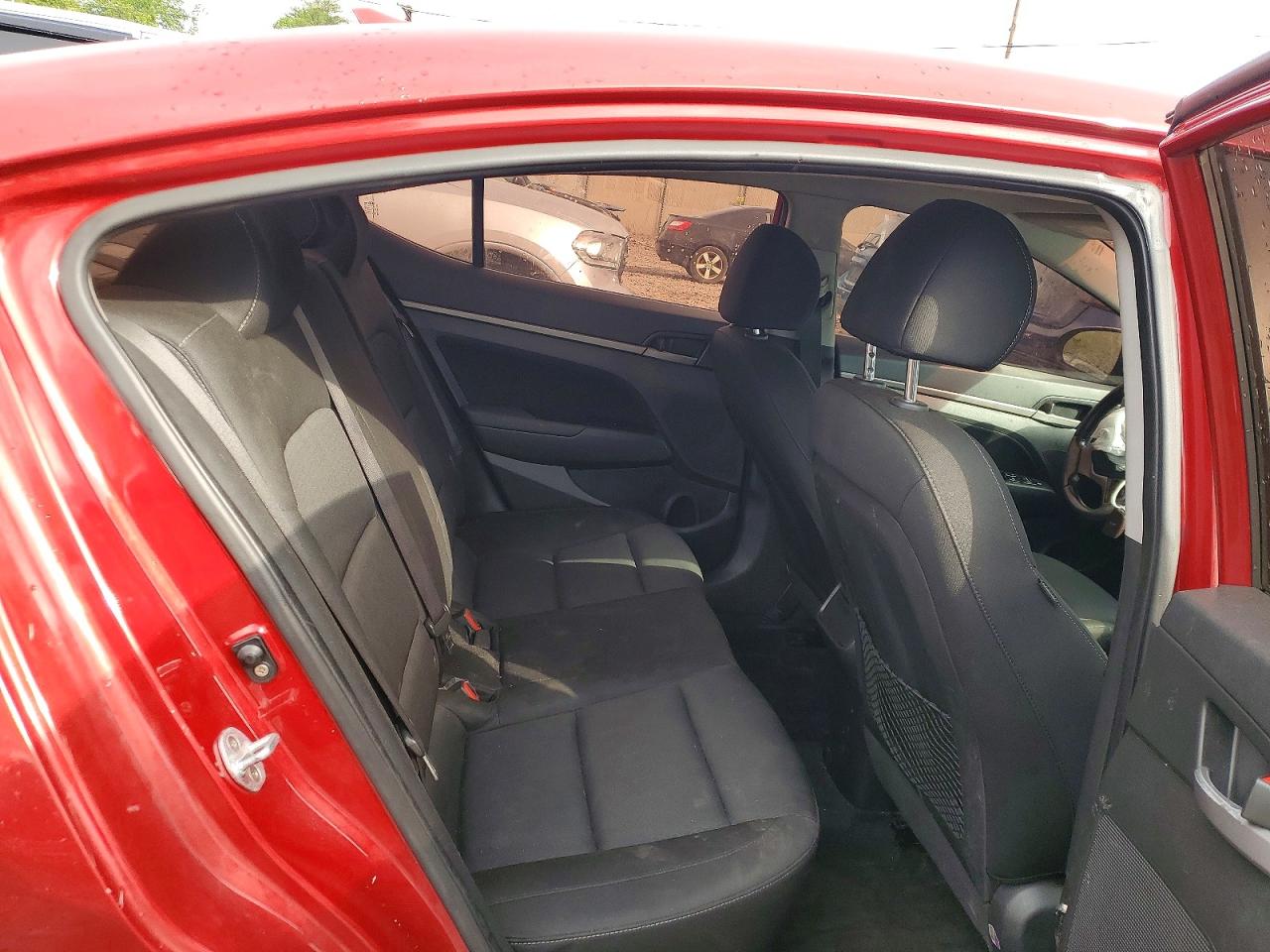 Hyundai ELANTRA Value Edition