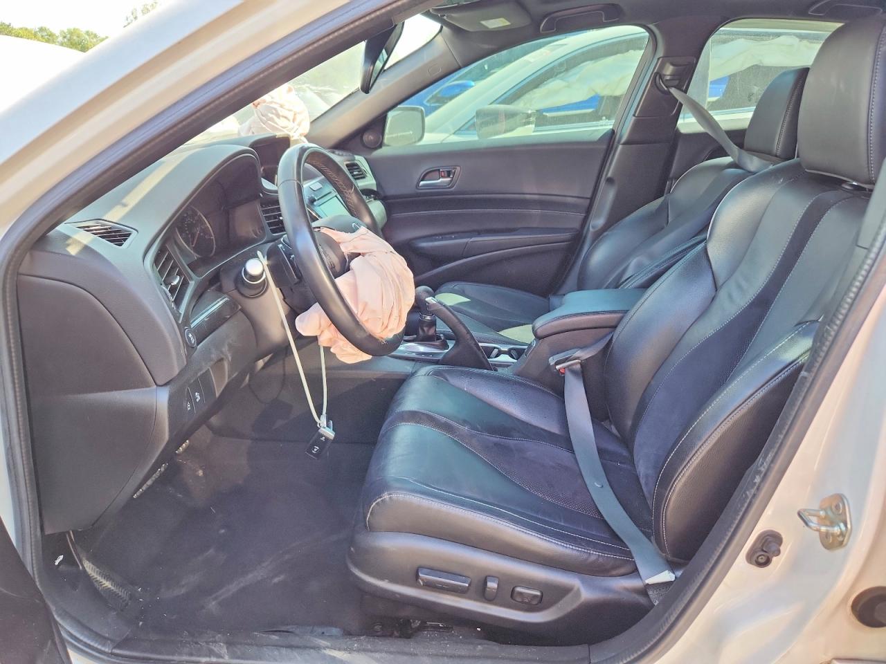 Acura ILX Premium A-spec