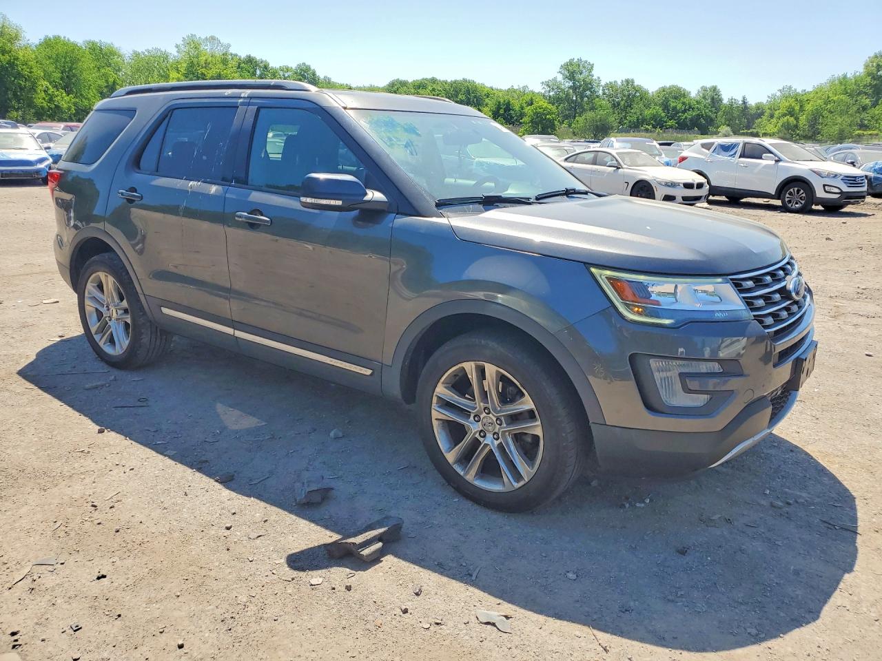 Ford Explorer Xlt