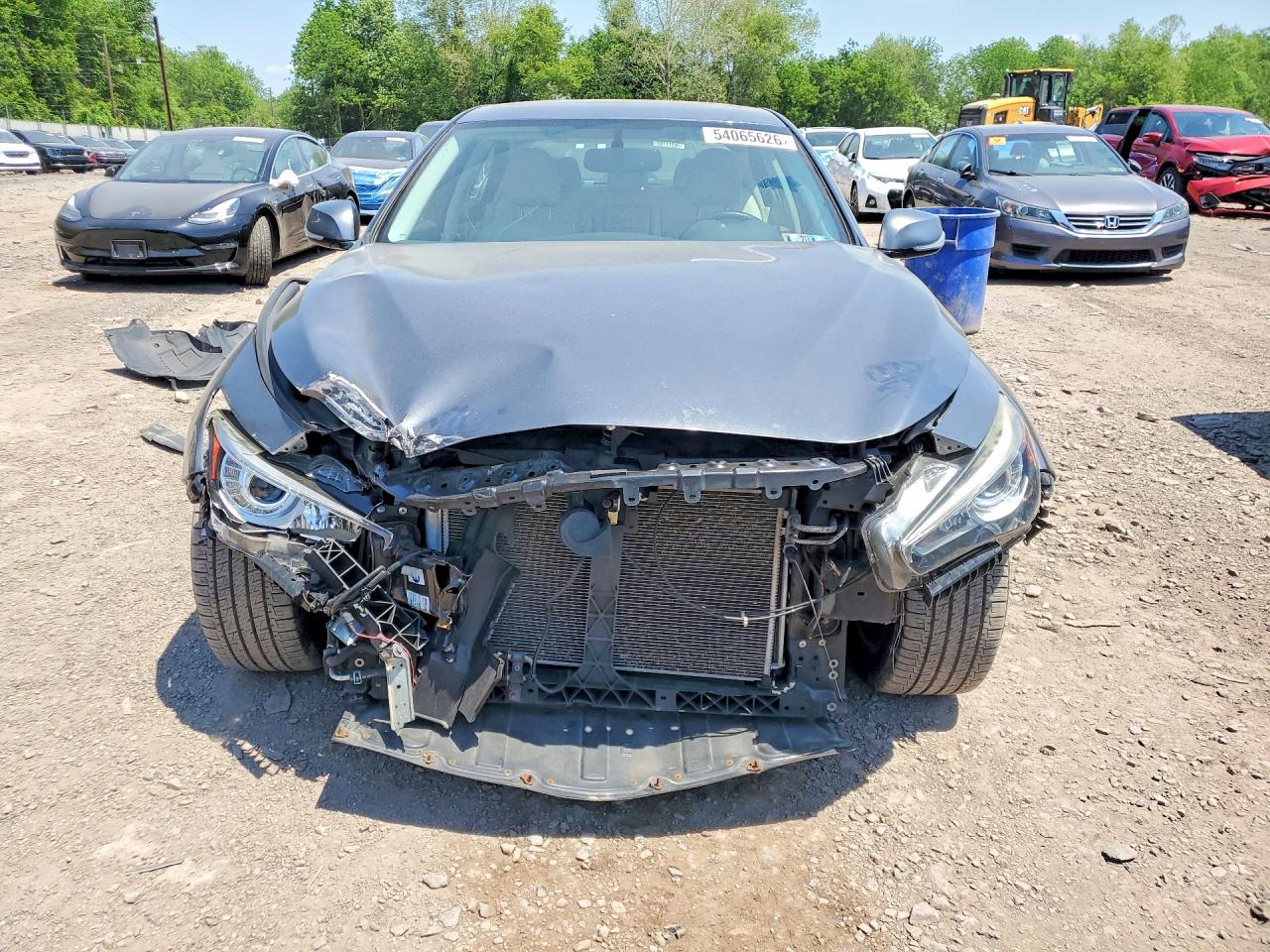 INFINITI Q50 Base