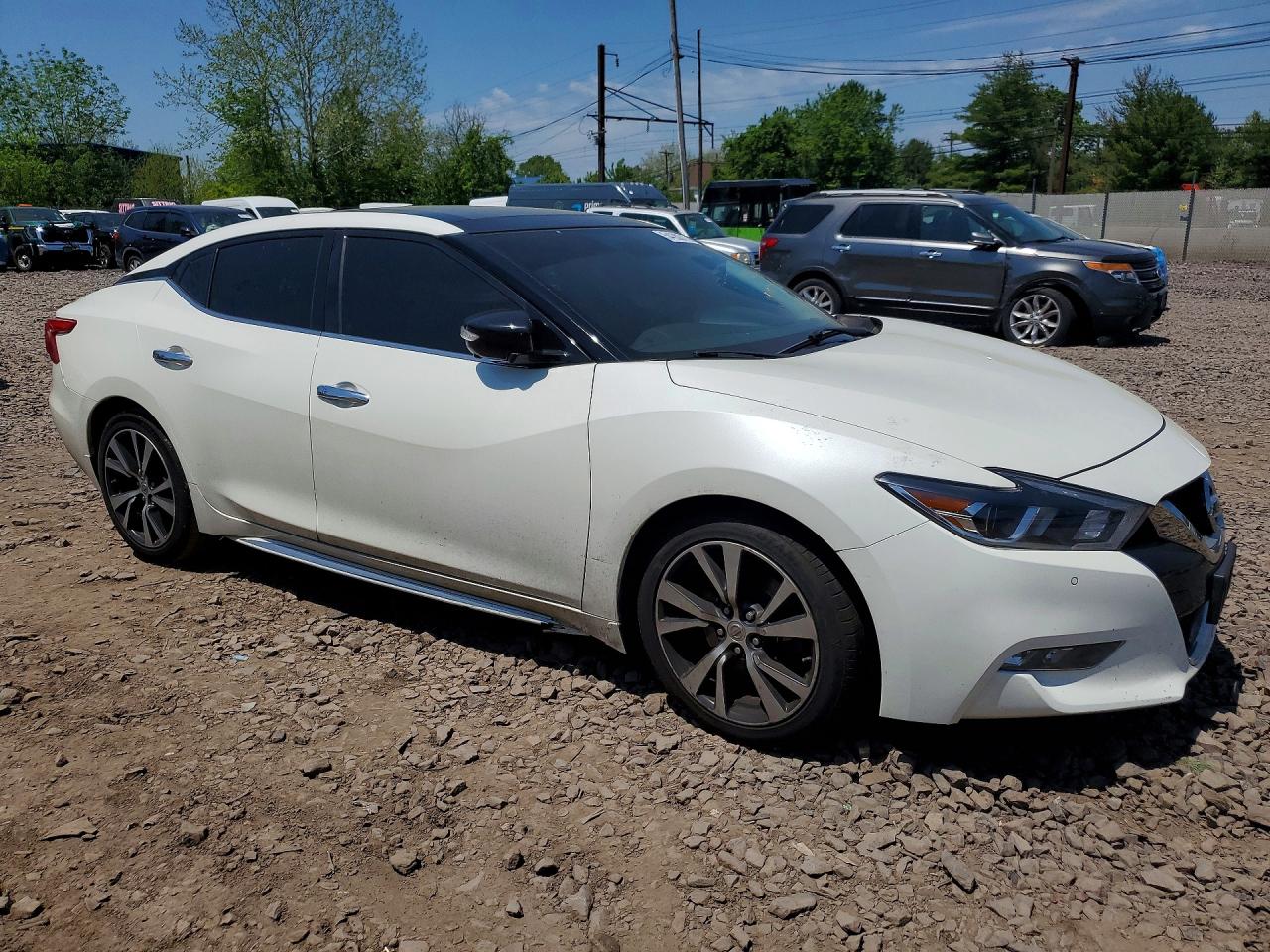 Nissan Maxima Platinum