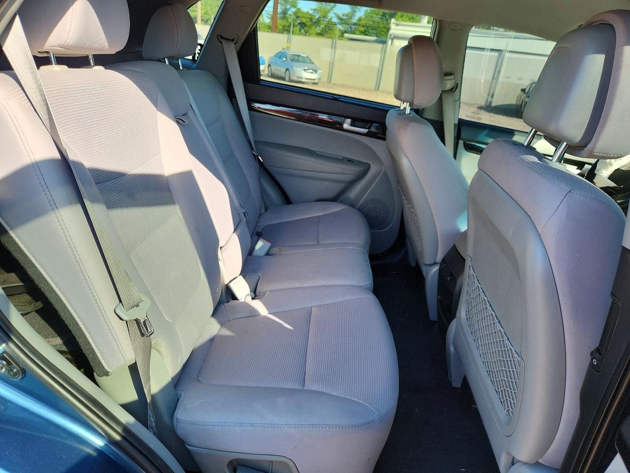 Kia Sorento Lx