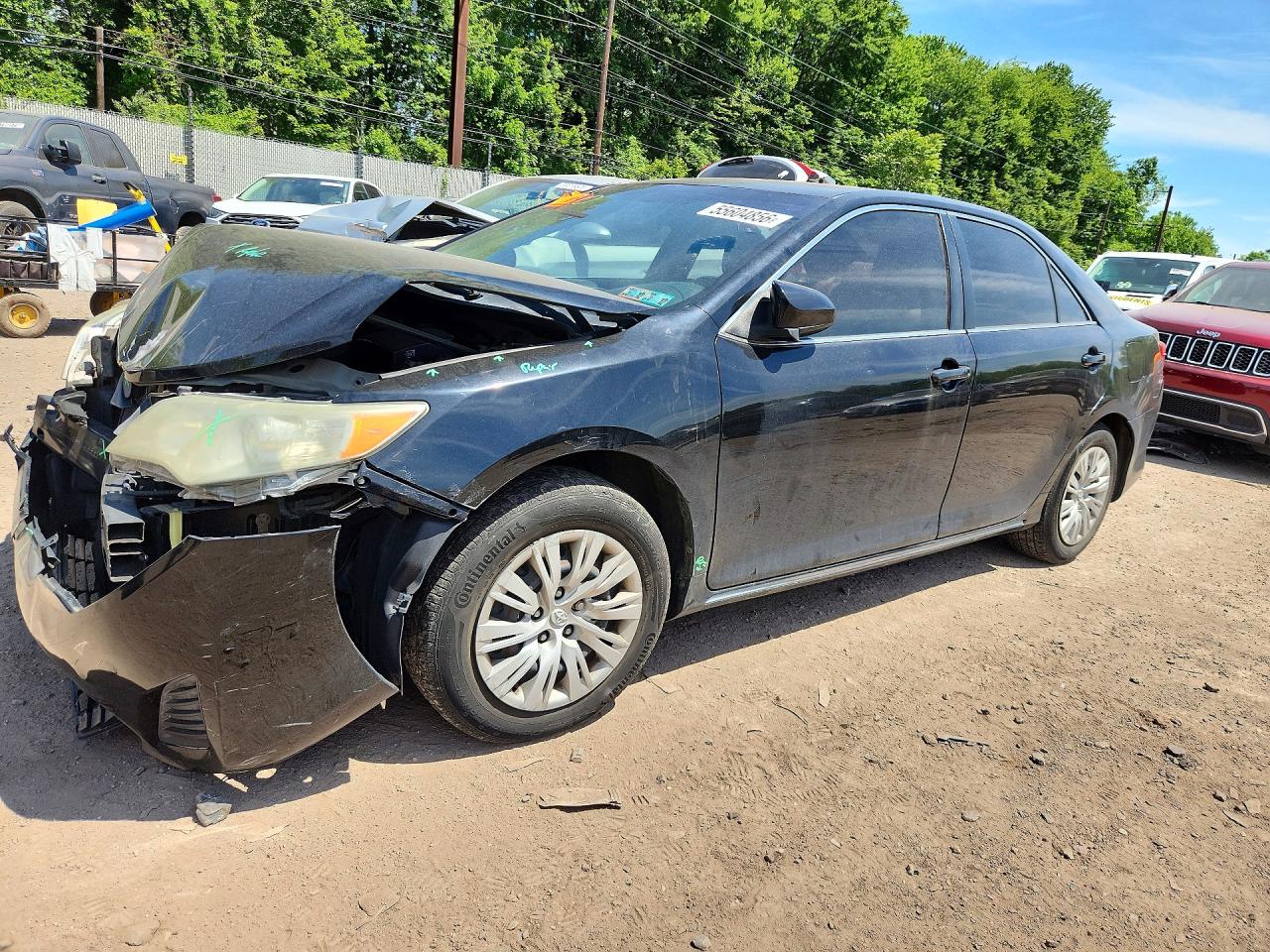 Salvage Toyota Camry Image
