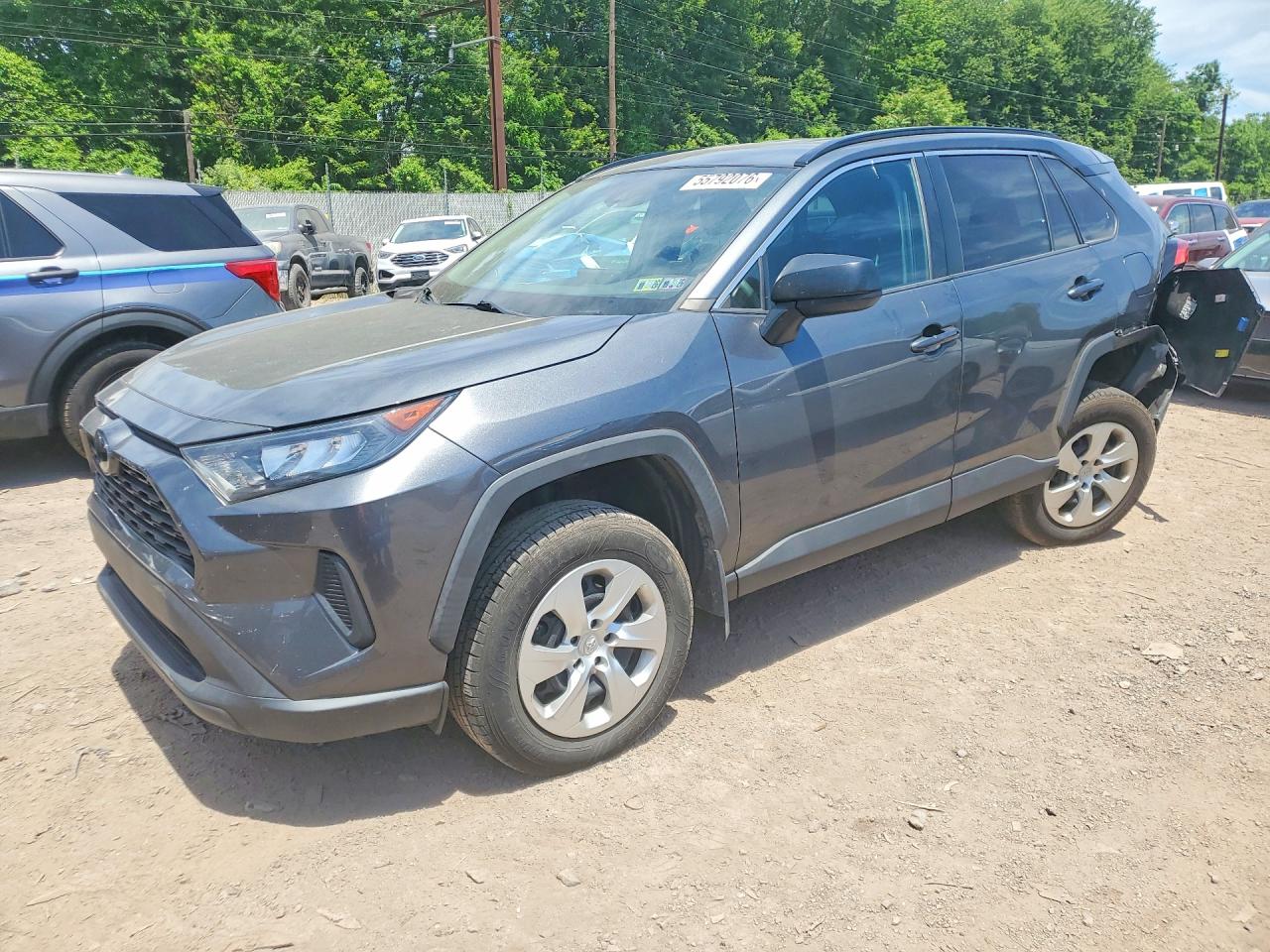 Salvage Toyota RAV4 Image