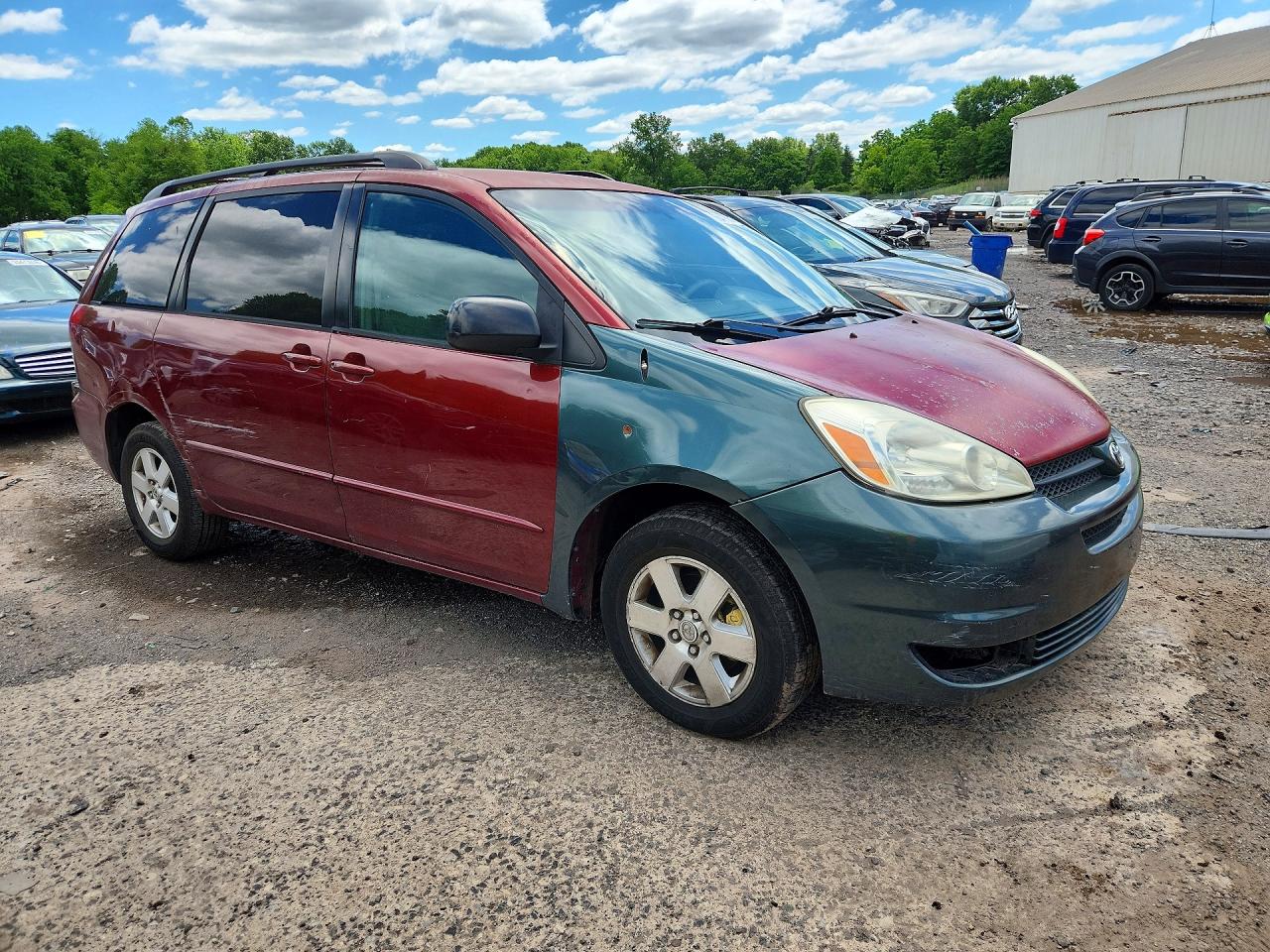 Toyota Sienna Le 7 Passenger