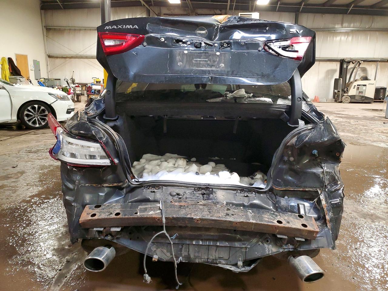 Nissan Maxima 3.5s