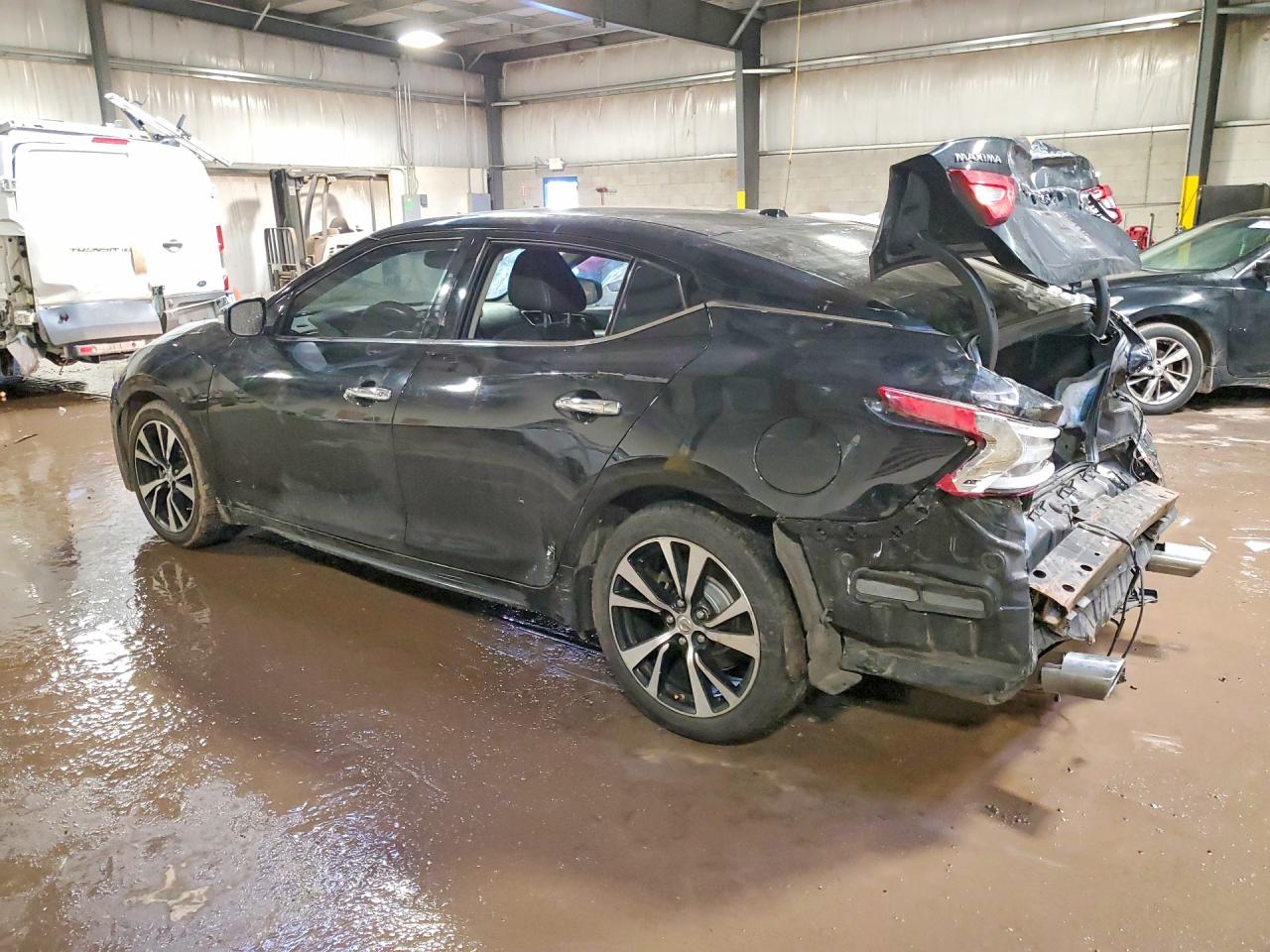 Nissan Maxima 3.5s