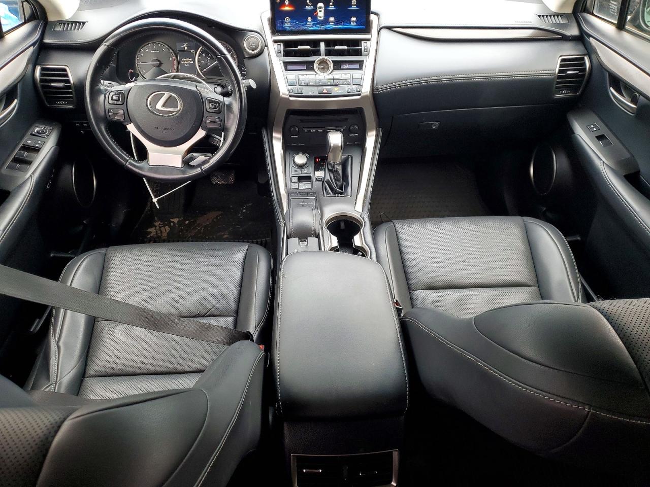 Lexus NX 200t