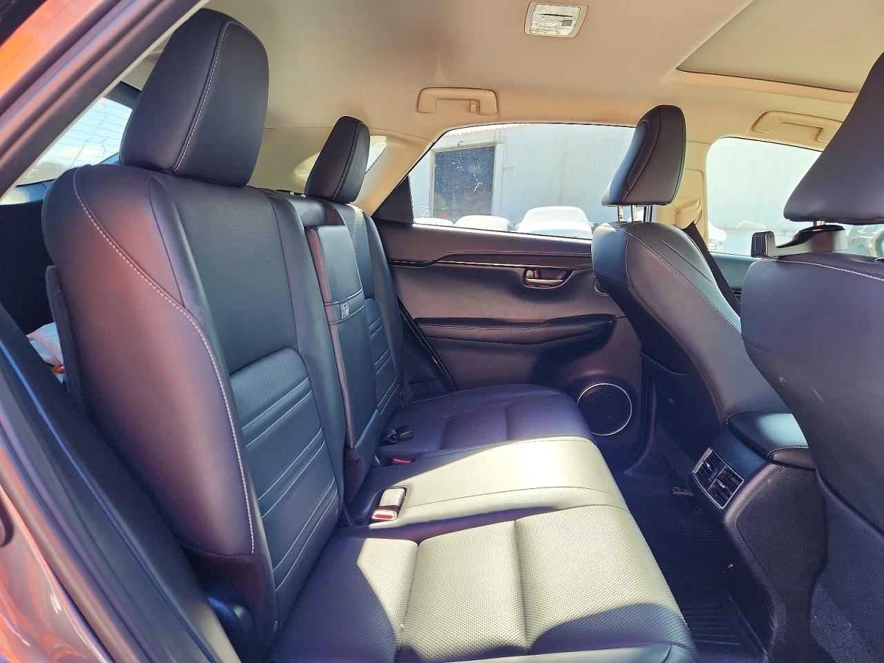 Lexus NX 200t