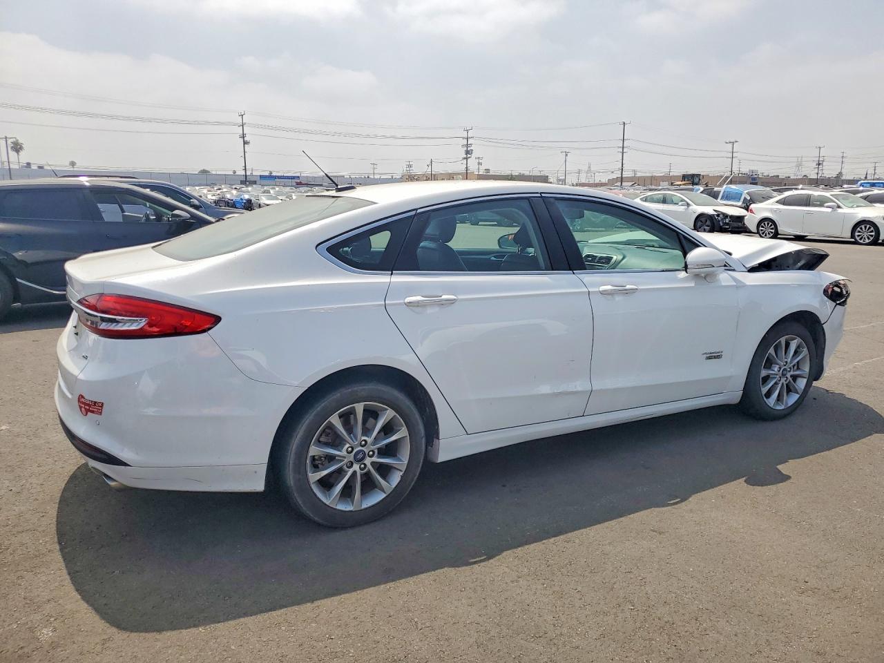 Ford Fusion Se Phev