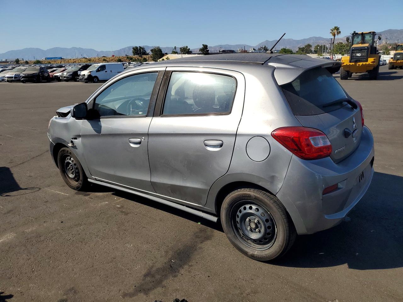 Mitsubishi Mirage Es
