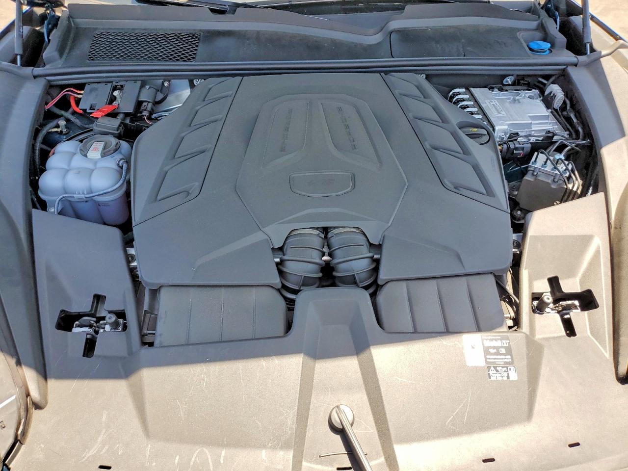 Porsche Cayenne Gts