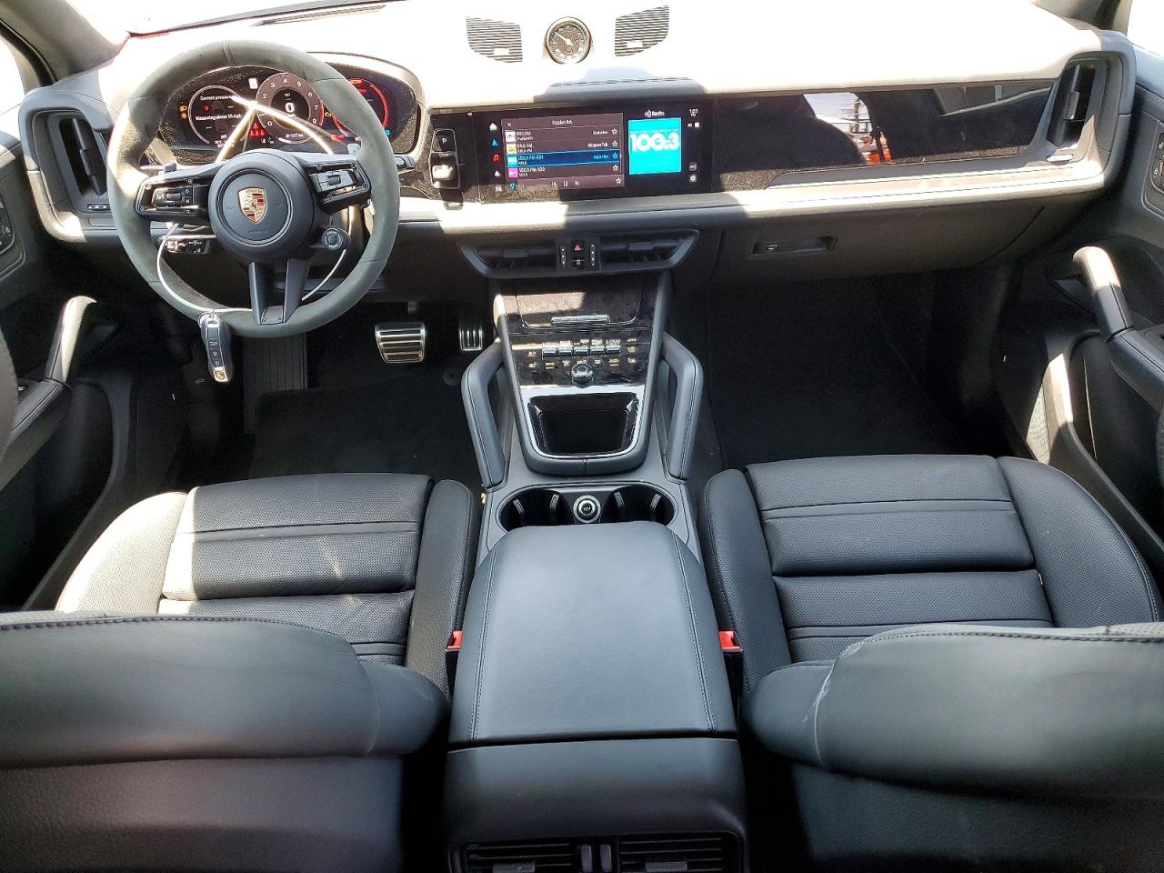 Porsche Cayenne Gts