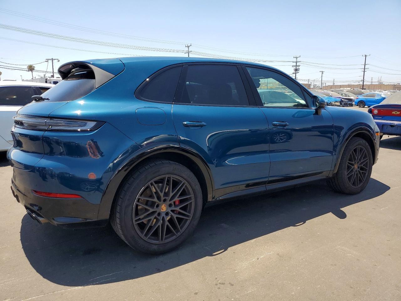Porsche Cayenne Gts