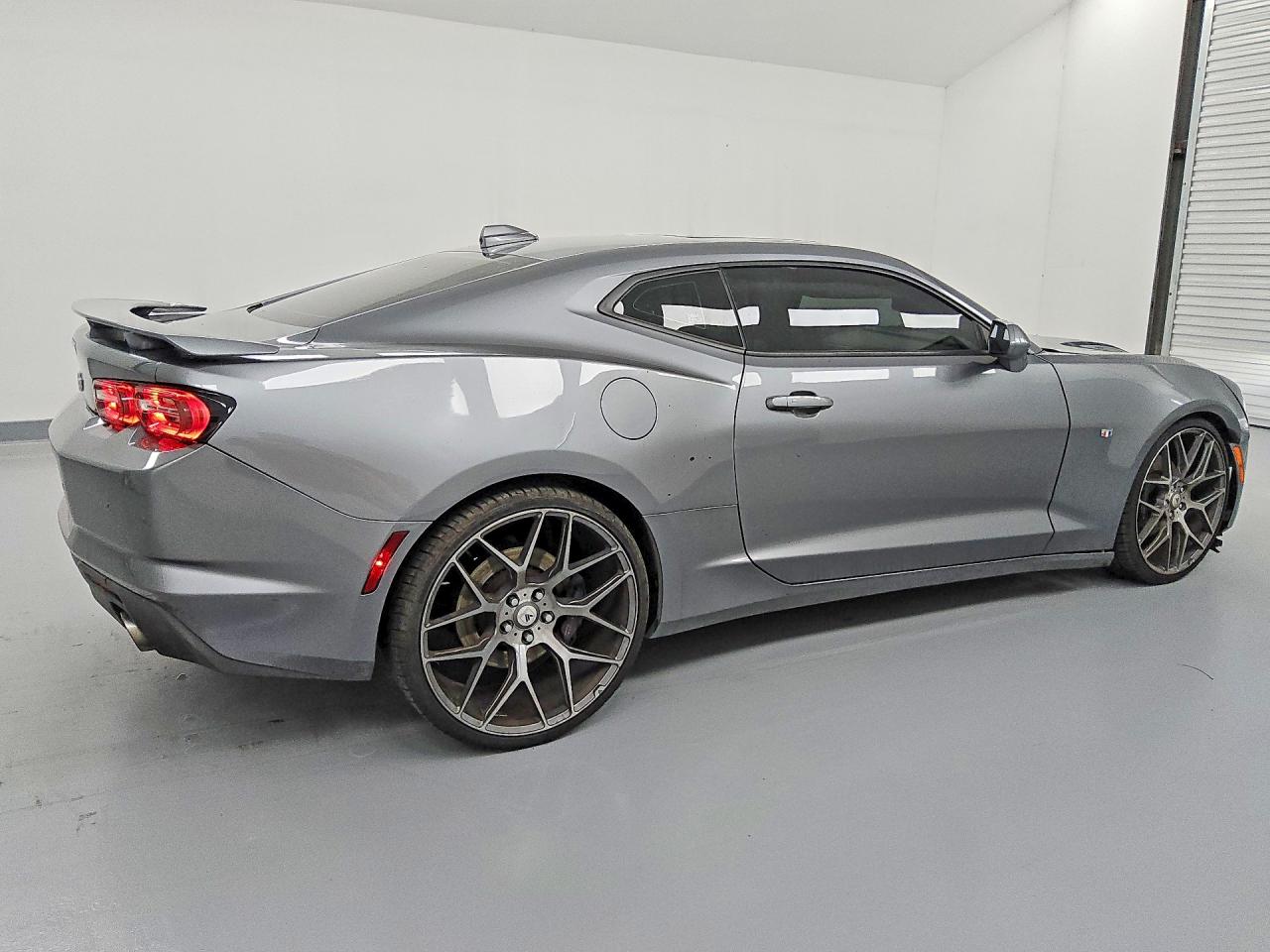 Chevrolet Camaro Ss