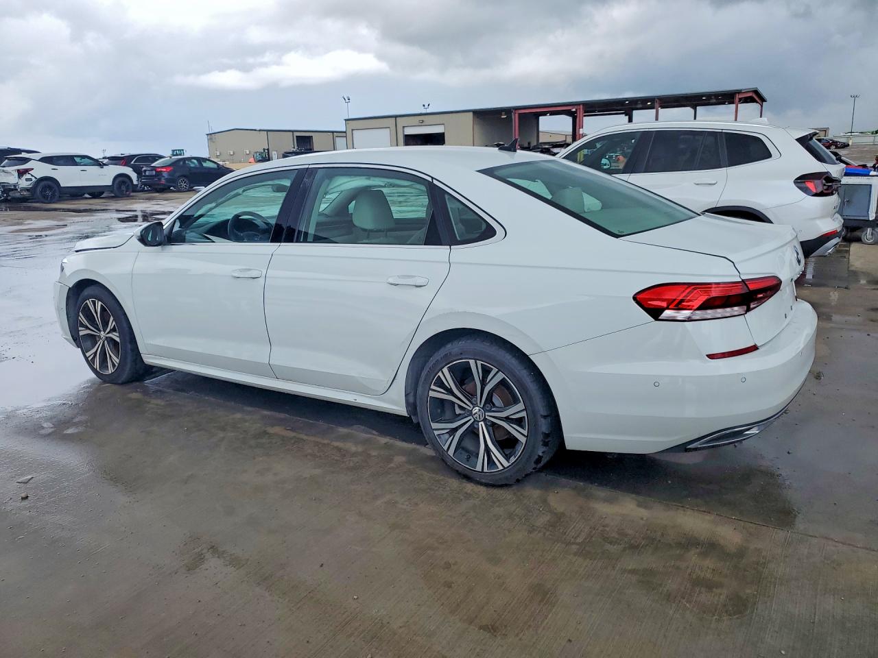 Volkswagen Passat Sel
