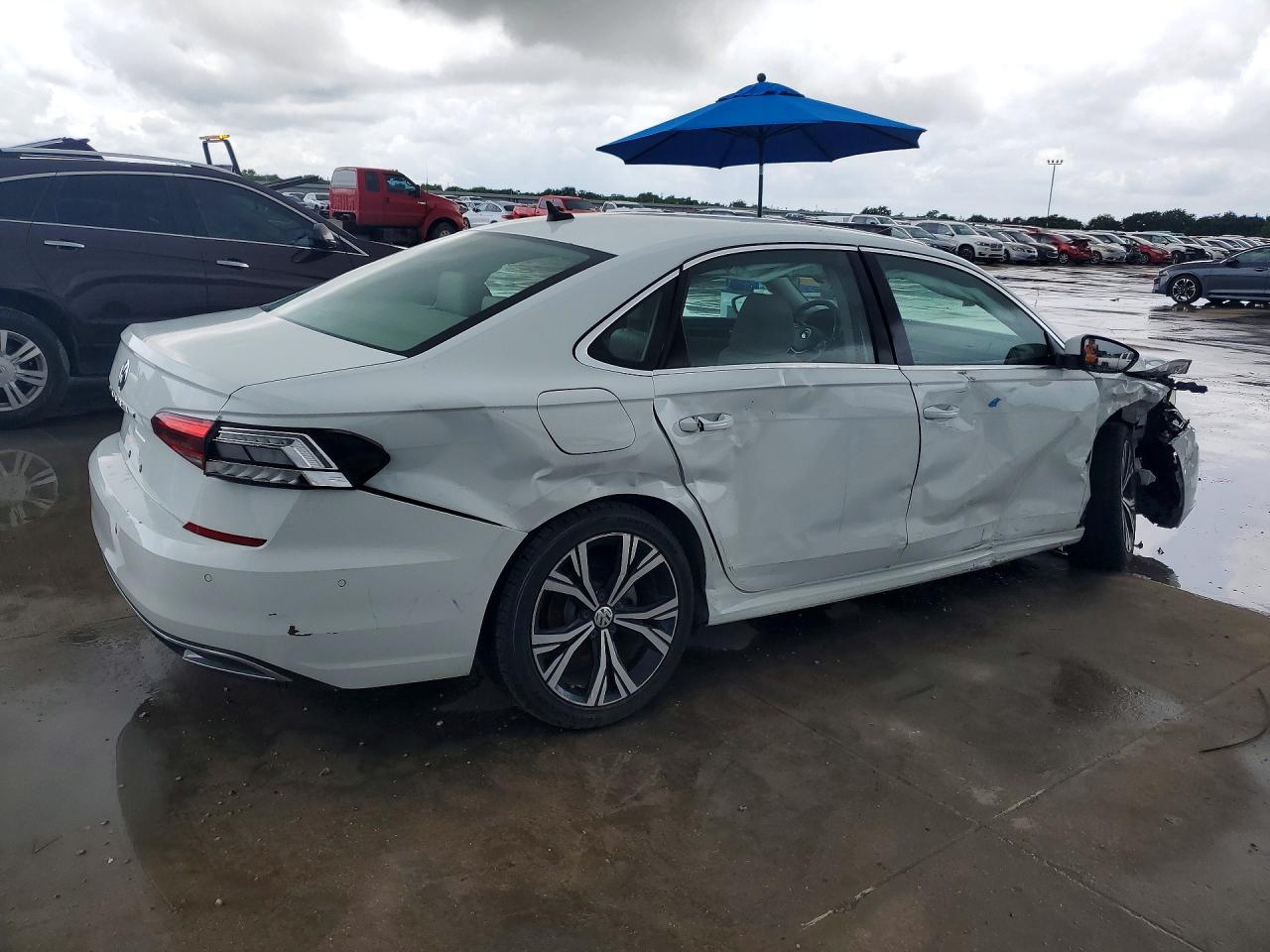 Volkswagen Passat Sel