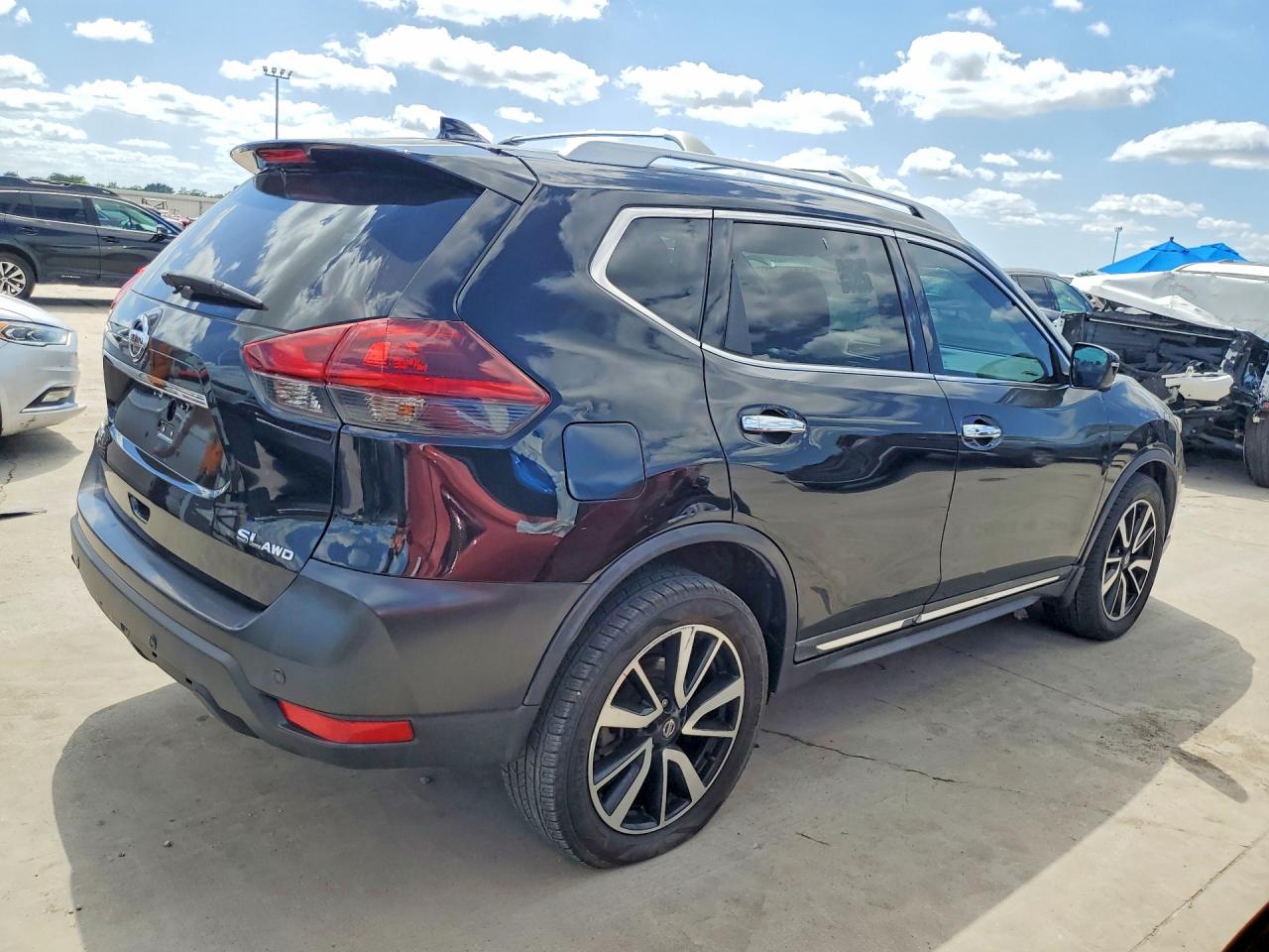 Nissan Rogue Sl