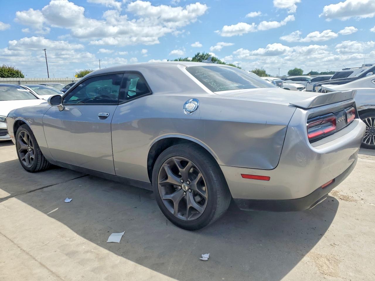 Dodge Challenger Sxt