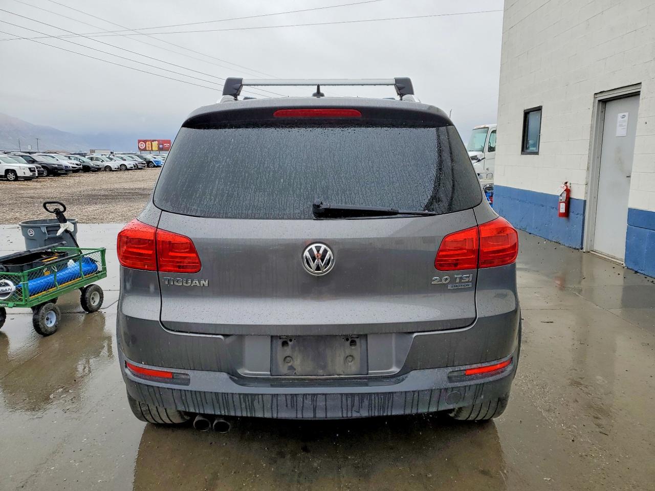 Volkswagen Tiguan S