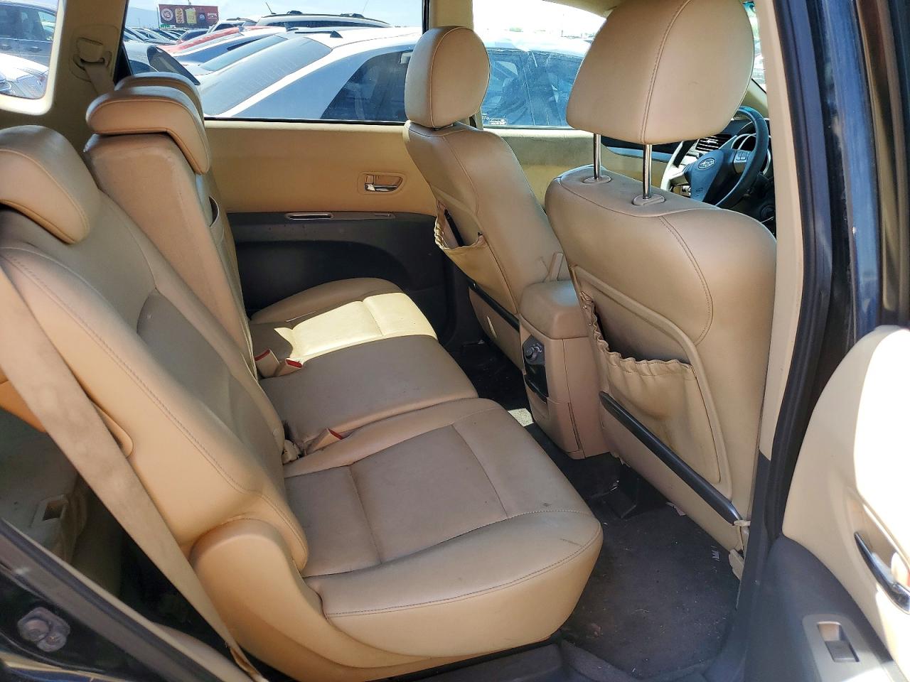 Subaru Tribeca 3.0 H6