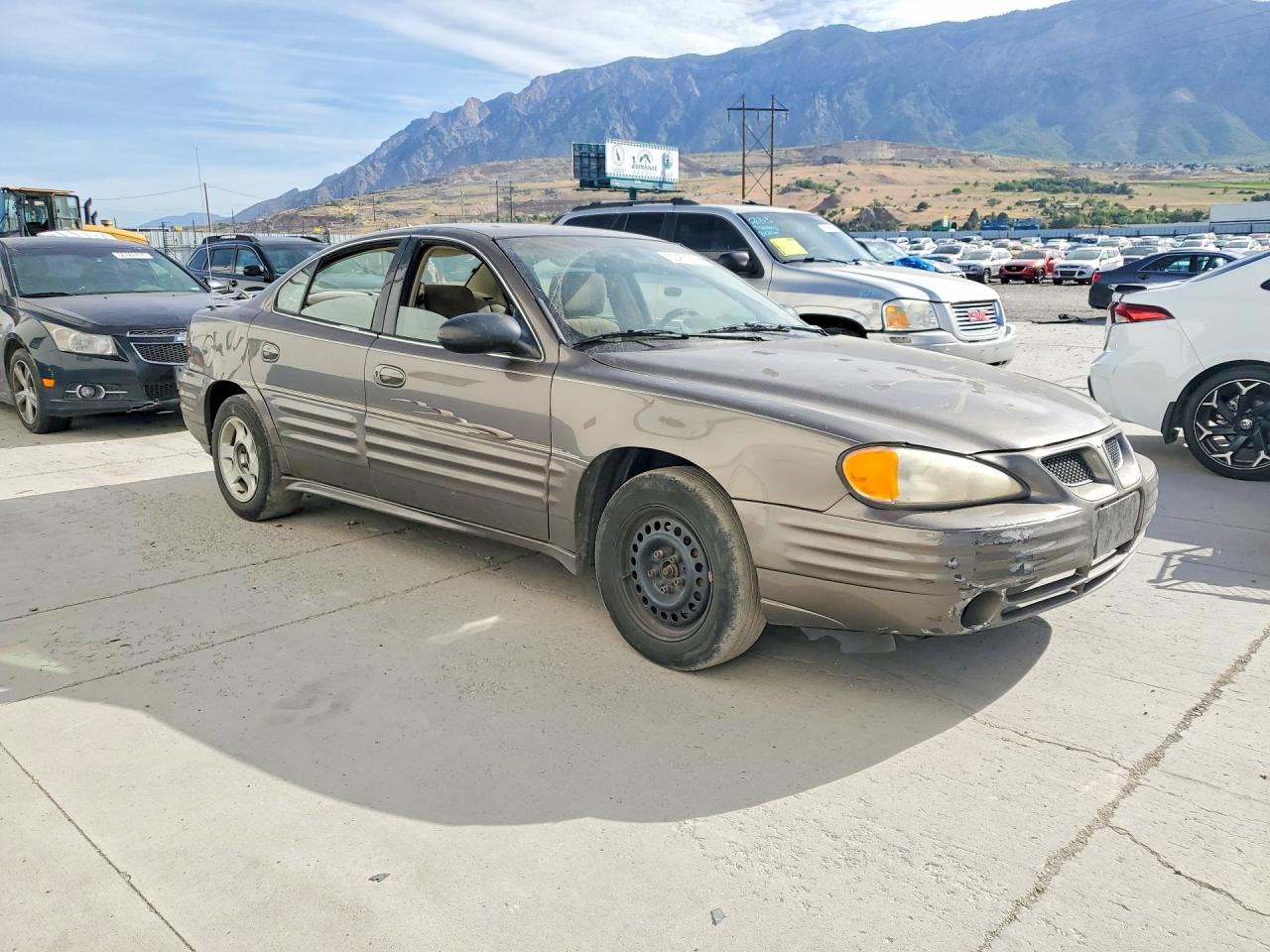 Pontiac Grandam Se1