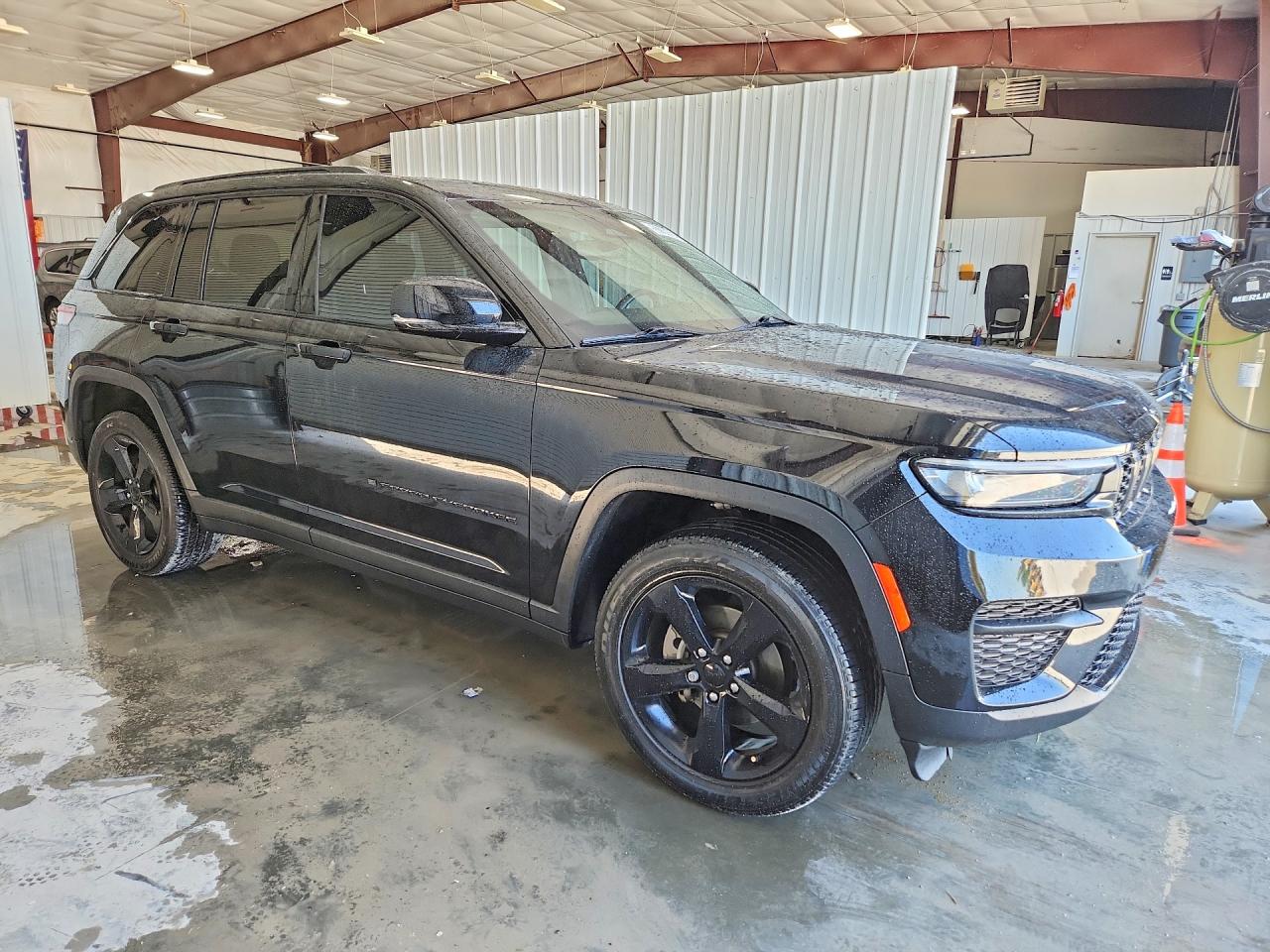 Jeep Cherokee Laredo