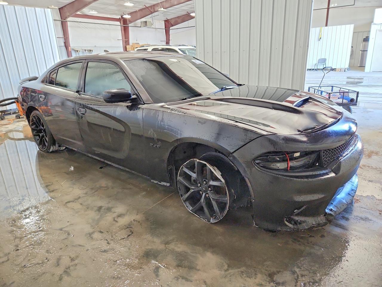 Dodge Charger R