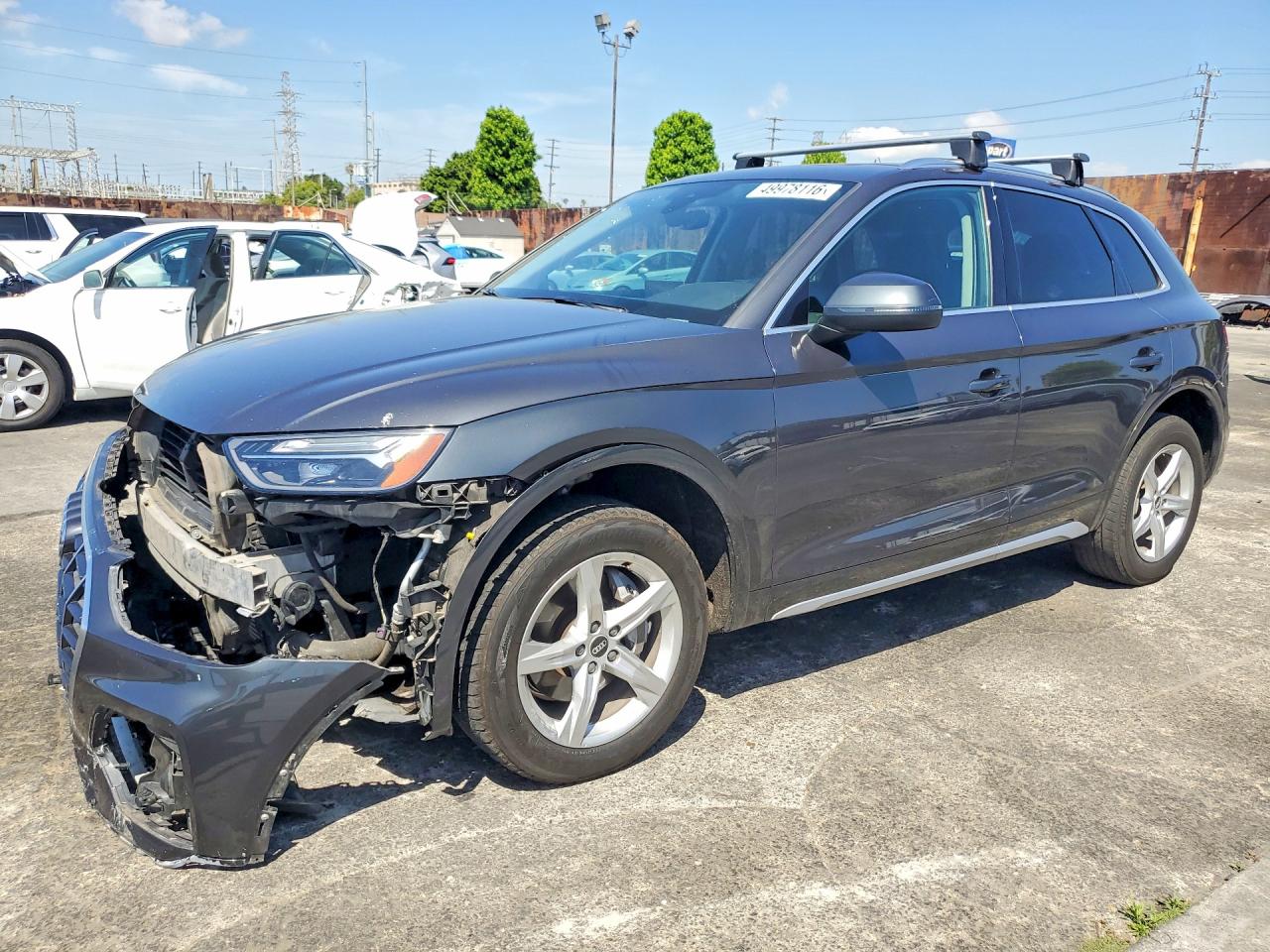 Salvage Audi Q5 Image